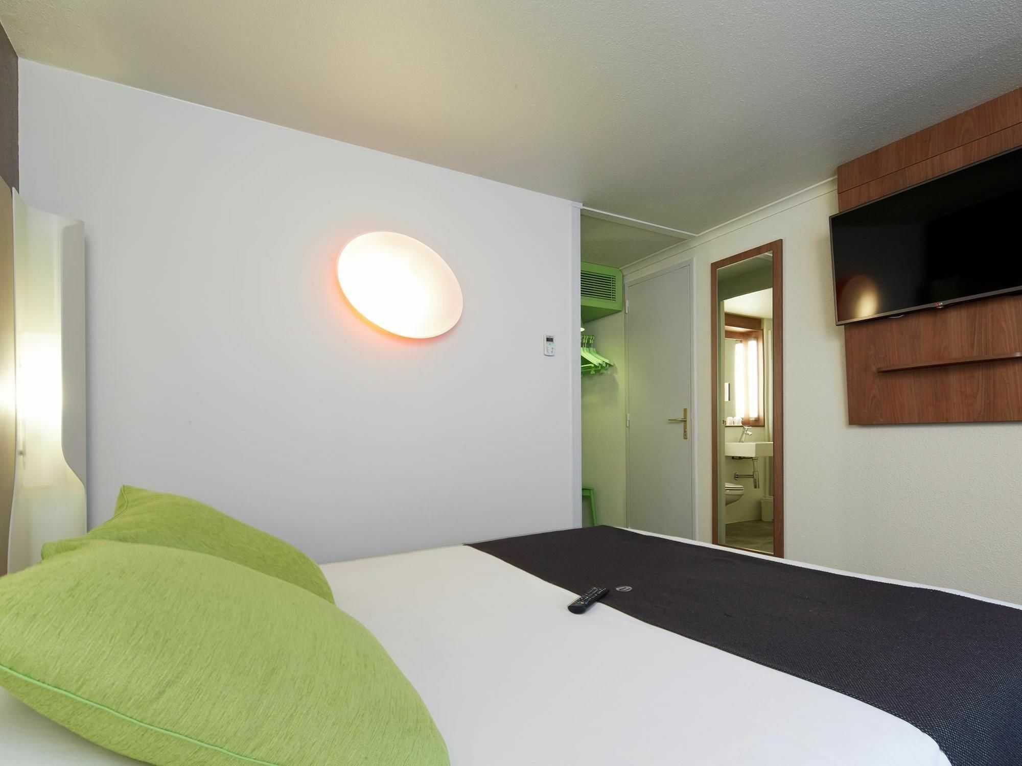 Hotel Campanile Tours Sud - Chambray-lès-Tours Zewnętrze zdjęcie