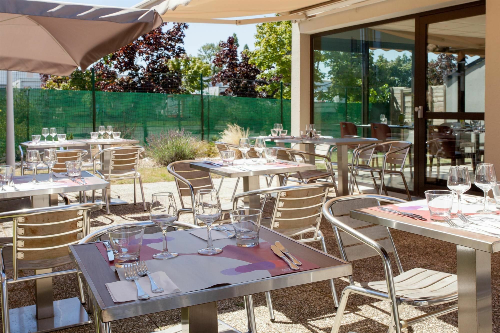 Hotel Campanile Tours Sud - Chambray-lès-Tours Zewnętrze zdjęcie